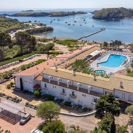 Hotel Calina Cadaqués Εξωτερικό φωτογραφία