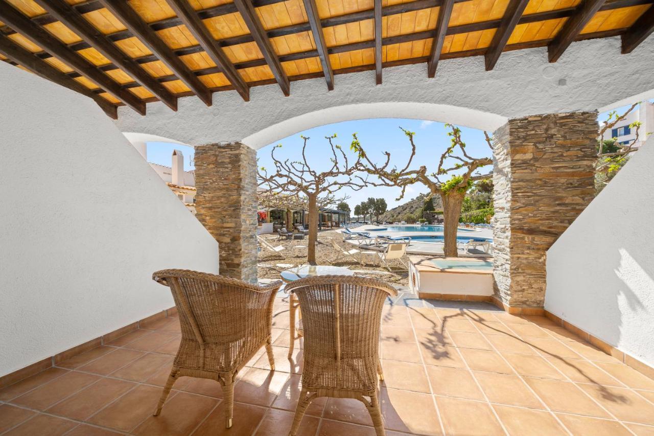 Hotel Calina Cadaqués Εξωτερικό φωτογραφία