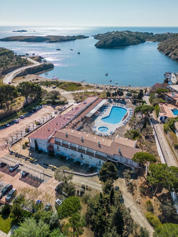 Hotel Calina Cadaqués Εξωτερικό φωτογραφία