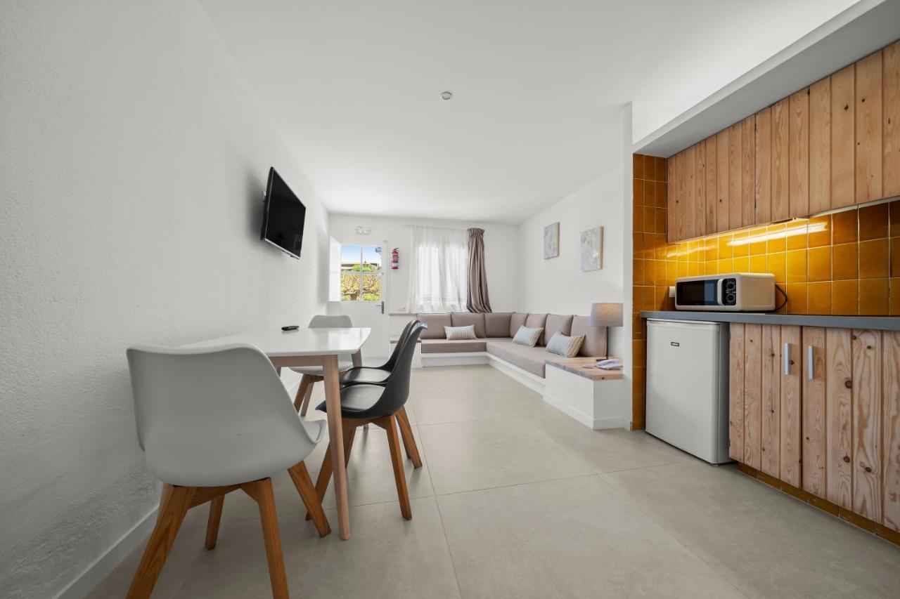 Hotel Calina Cadaqués Εξωτερικό φωτογραφία
