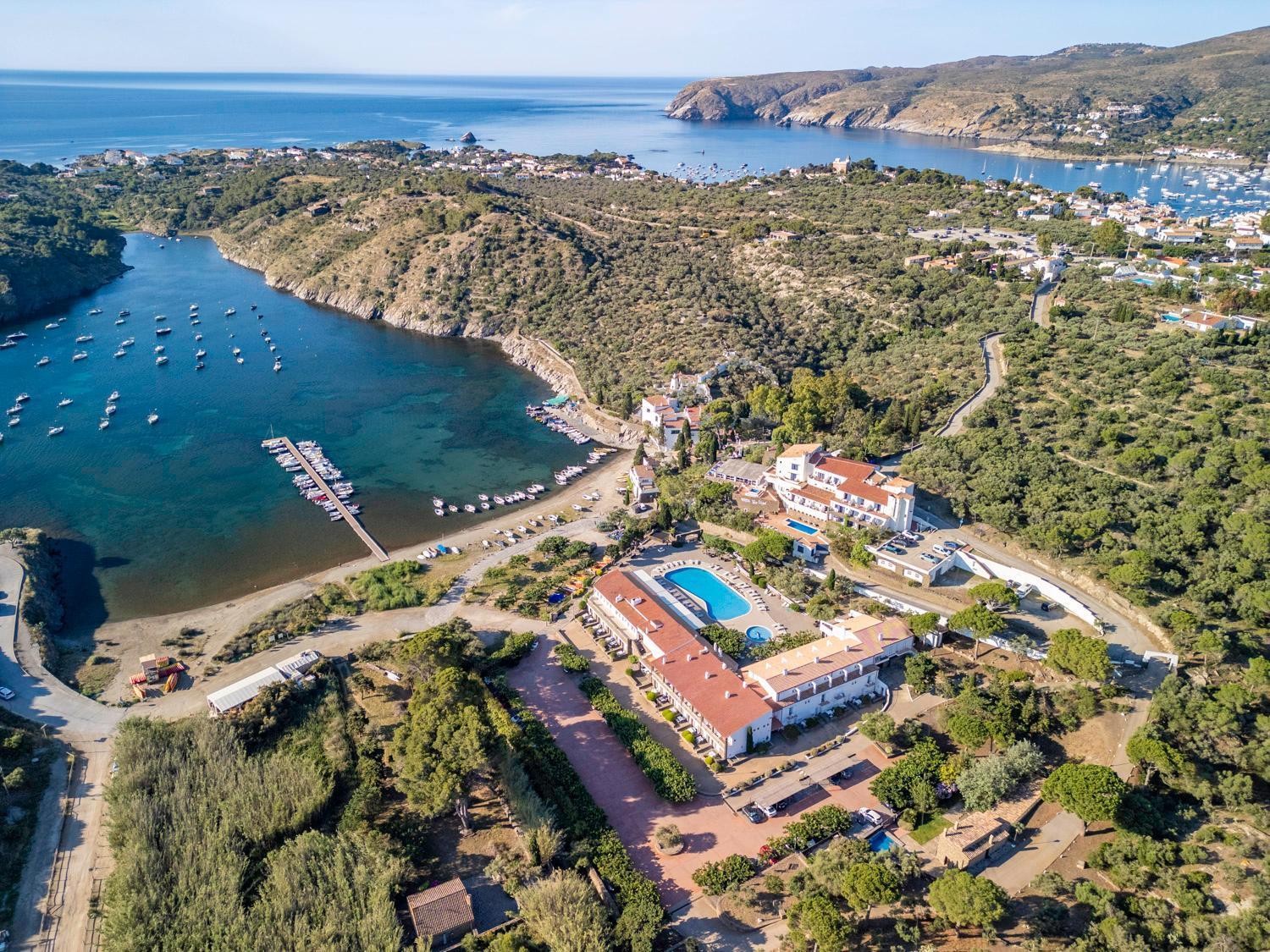 Hotel Calina Cadaqués Εξωτερικό φωτογραφία