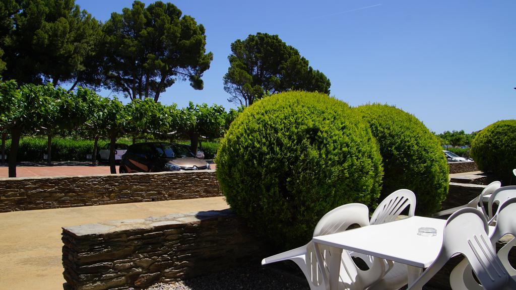 Hotel Calina Cadaqués Εξωτερικό φωτογραφία