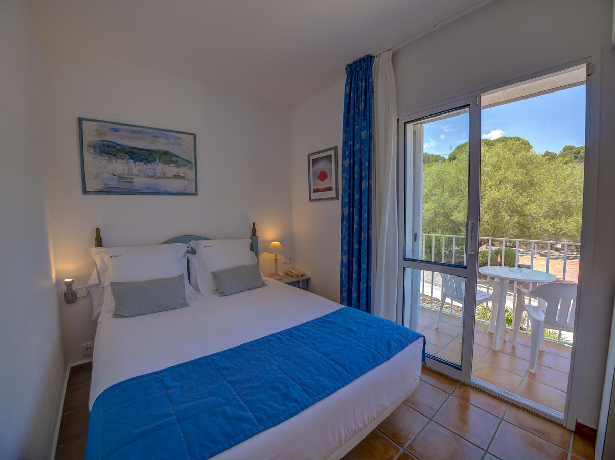 Hotel Calina Cadaqués Εξωτερικό φωτογραφία