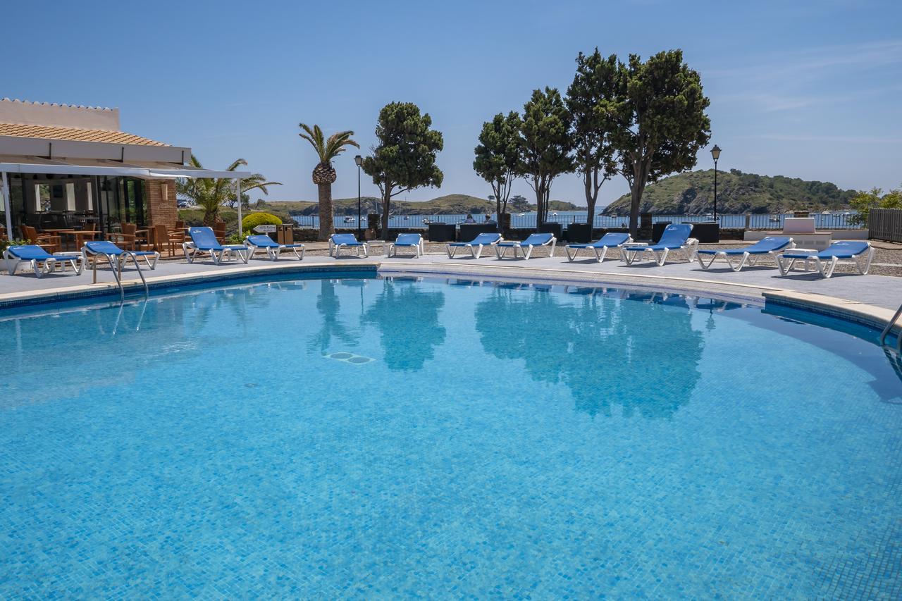 Hotel Calina Cadaqués Εξωτερικό φωτογραφία